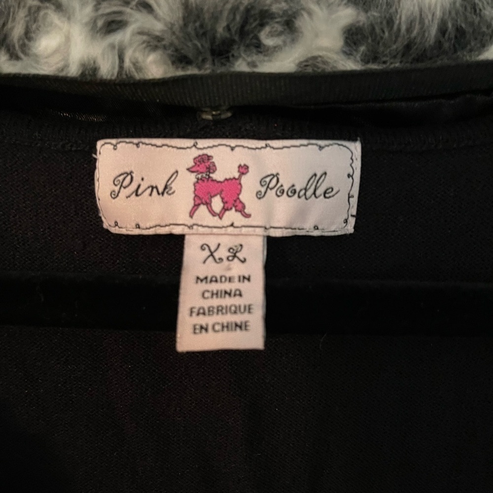 Pink Poodle Cardigan With Detachable Faux Fur Collar. - Picture 6 of 10